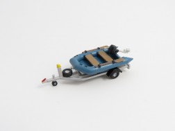 TT - Anhänger mit Schlauchboot